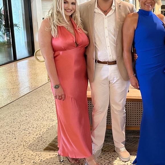 HELLO MOLLY PINK DRESS (WORN ONCE!)🩷 - Picture 2 of 4